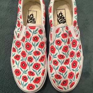 Vans classic slip on- flower print - size 7